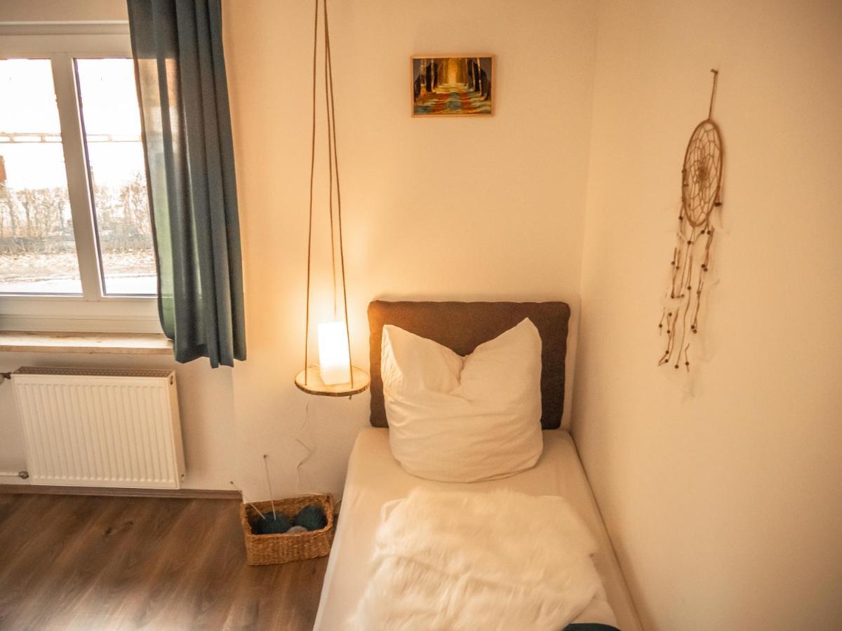 Waldpension Zollhaus ニュルンベルク エクステリア 写真