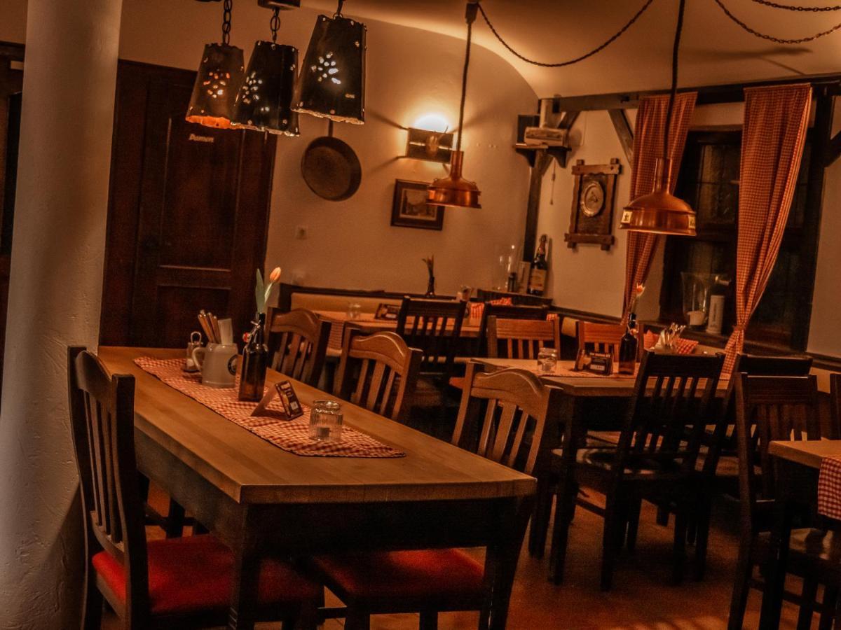 Waldpension Zollhaus ニュルンベルク エクステリア 写真